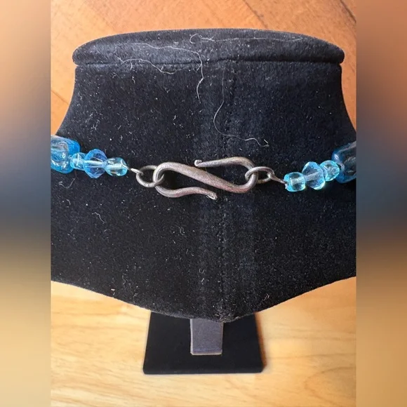 Ocean Blue Glass Bead Necklace - Picture 3 of 4